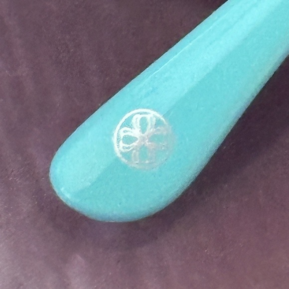 Velvet Eyewear Sunglasses - Picture 4 of 4